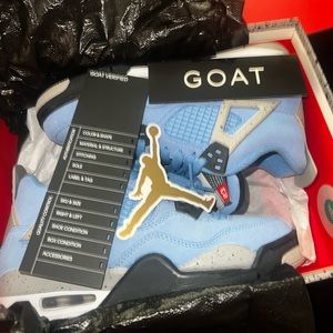 Kid’s Air Jordan 4 Retro University Blue 2021